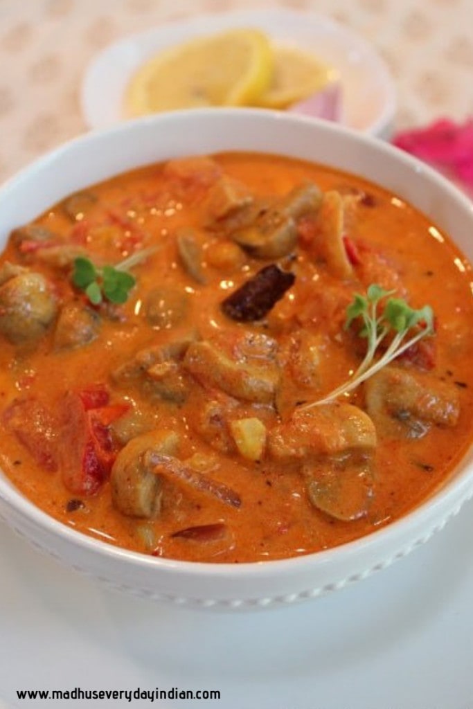 mushroom corn curry, indian curry recipe