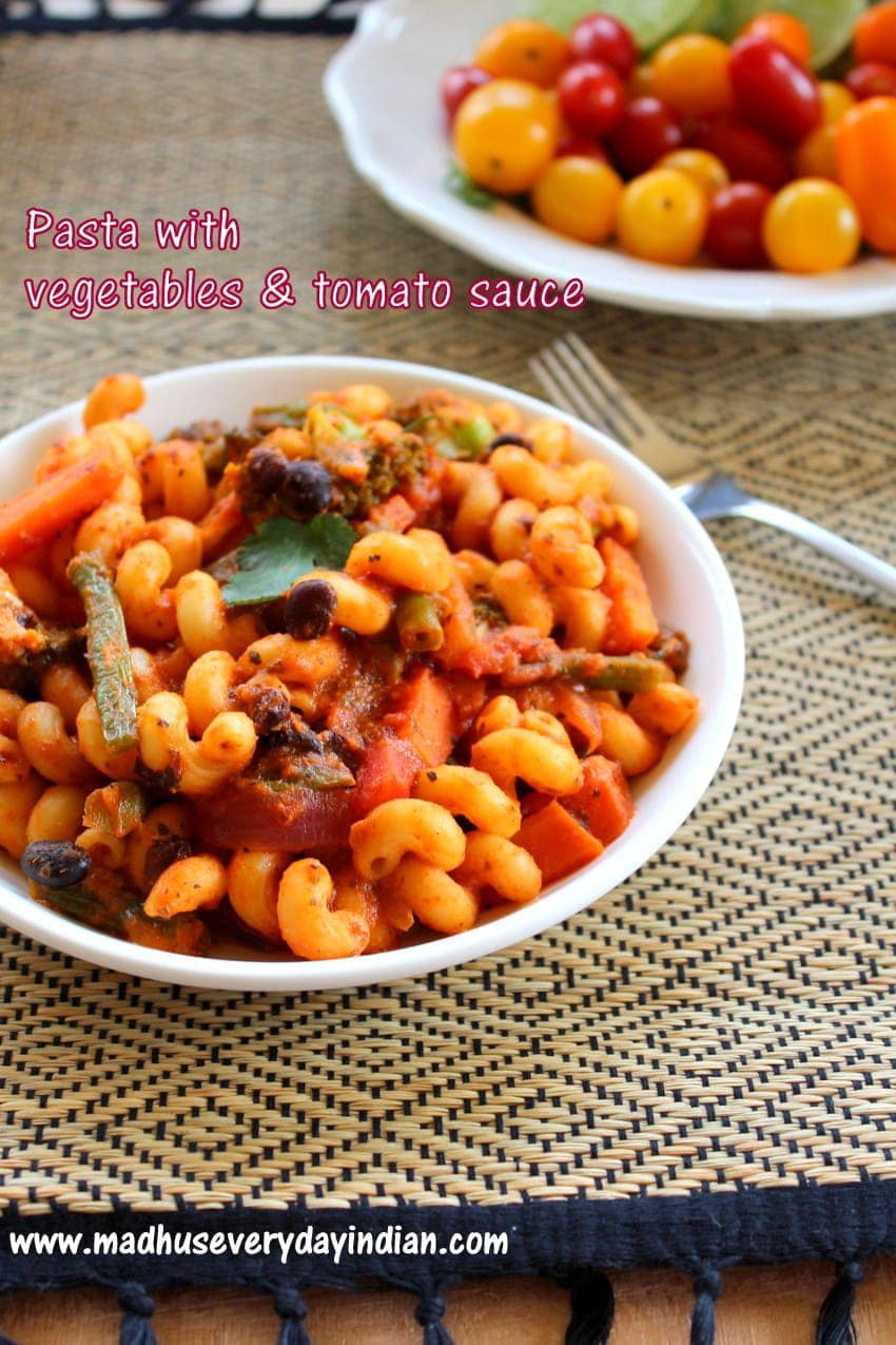 pasta with vegetables and tomato sauce
