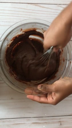 mixed nutella batter to make nutella brownies
