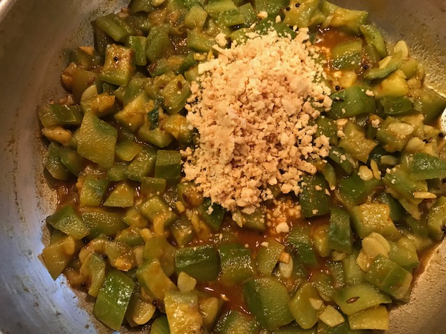 ridge gourd curry with peanuts