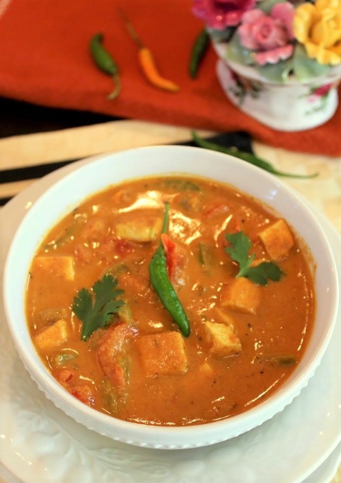 simpel indian tofu masala curry, indian tofu recipes vegetarian