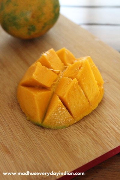 mango pictute for mango no churn ice cream