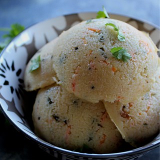 instant vermicelli idli stacked in a bowl
