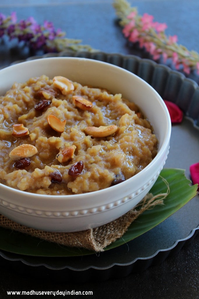 sweet pongal picture made in  instant pot