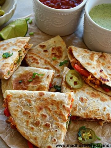 paneer quesadillas served with chutney and salsa